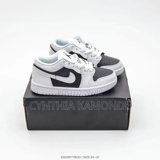 Jordan 1 Low Panda White/Black (Kids) - 1