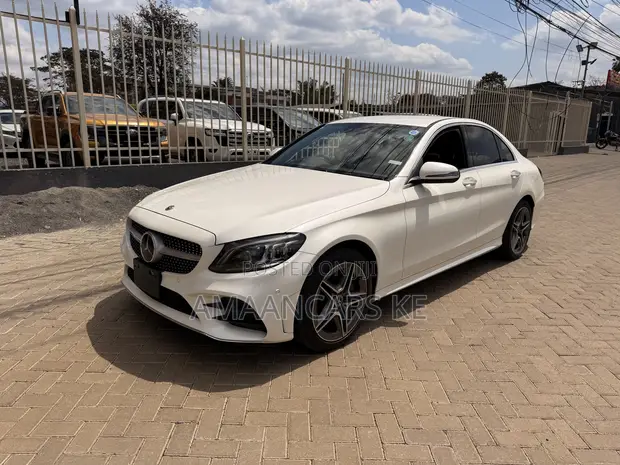 Mercedes-Benz C200 2019 White - 1