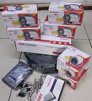 Hikvision 8CH HD Full Color CCTV Kit (4 Dome, 4 Bullet)