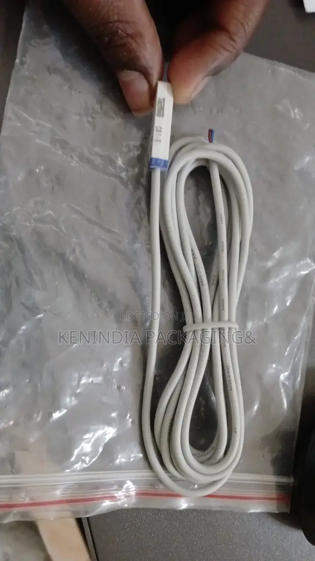 Chint Magnetic Sensor for Pneumatic Cylinders - 1