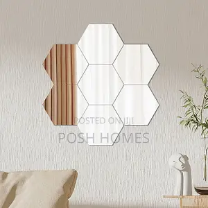Modern Self-Adhesive Hexagonal Mirrors (12 Vipande)