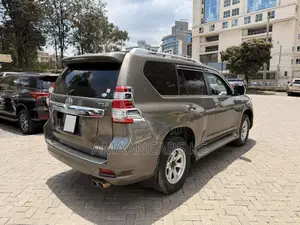 Toyota Land Cruiser Prado 2.8 D-4D 2015 Kahawia