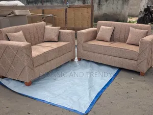 Kochi ya Beige ya Viti 5