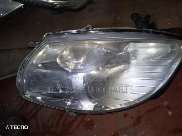 Nissan Tiida 2010 Headlight (Non-Xenon) - 1