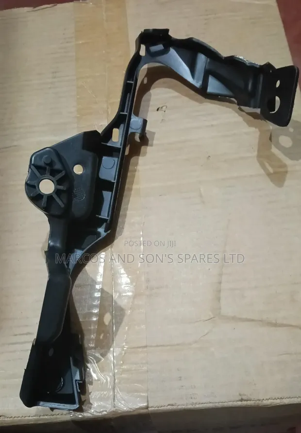 Bracket ya Headlight kwa Honda Fit GK5 - 1