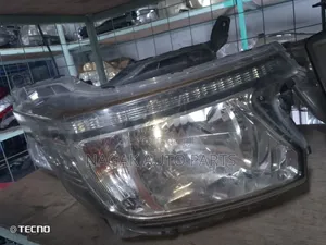 Honda N Wagon 2015 Headlight (Non-Xenon)