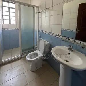 3 Bedroom Apartment with SQ in Kilimani for Rent