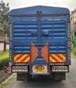 Isuzu Elf Manual 2014 Nyeupe Lori Ndogo - 3