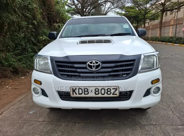 Toyota Hilux Single Cab 2014 - 1