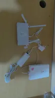 Huawei 5G Home WiFi Router Mpya + Power Bank - 1