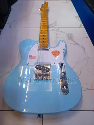 Fender Solo Guitar ya Umeme