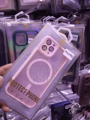 Pink Legan Matte MagSafe Case ya iPhone 11 Pro