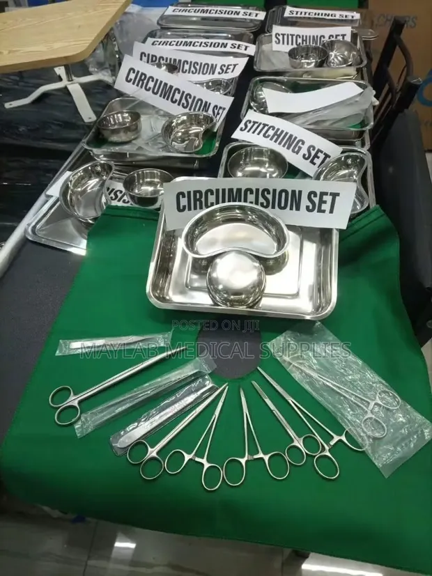 Circumcision Surgical Instrument Set - Stainless Steel - 1