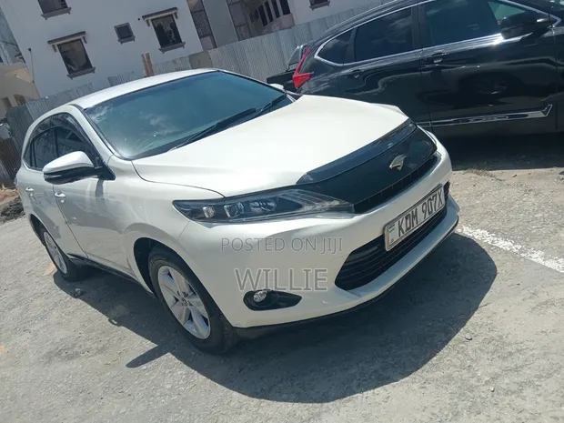 Toyota Harrier 2016 White - 1