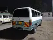 Toyota Hilux 2001 Nyeupe - 2