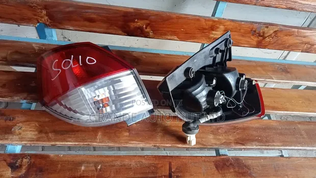 Suzuki Solio Taillight - 1