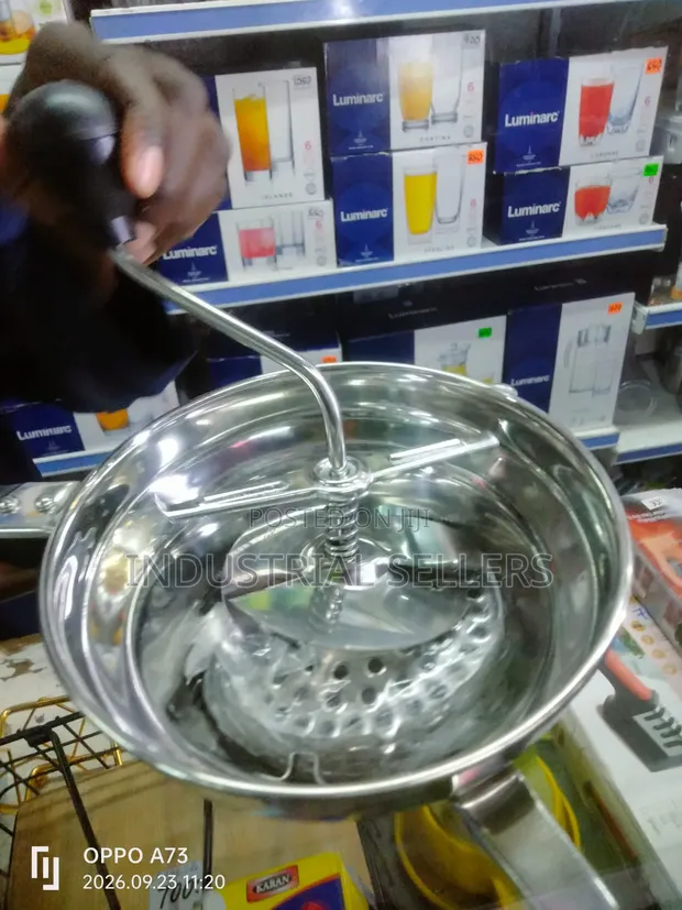 Ideal Domestic Food Mill - 1