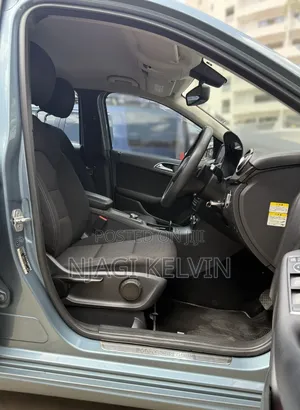 Mercedes-Benz B-Class B180 2012