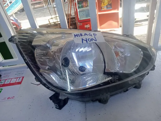 Mitsubishi Mirage 2012 Headlight - 1
