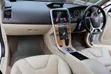 Volvo XC60 T6 AWD 2010 Pearl White - 3