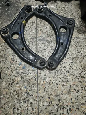 Nissan Note E12 Control Arms (Zilizotumika, Zilitoka Japan)