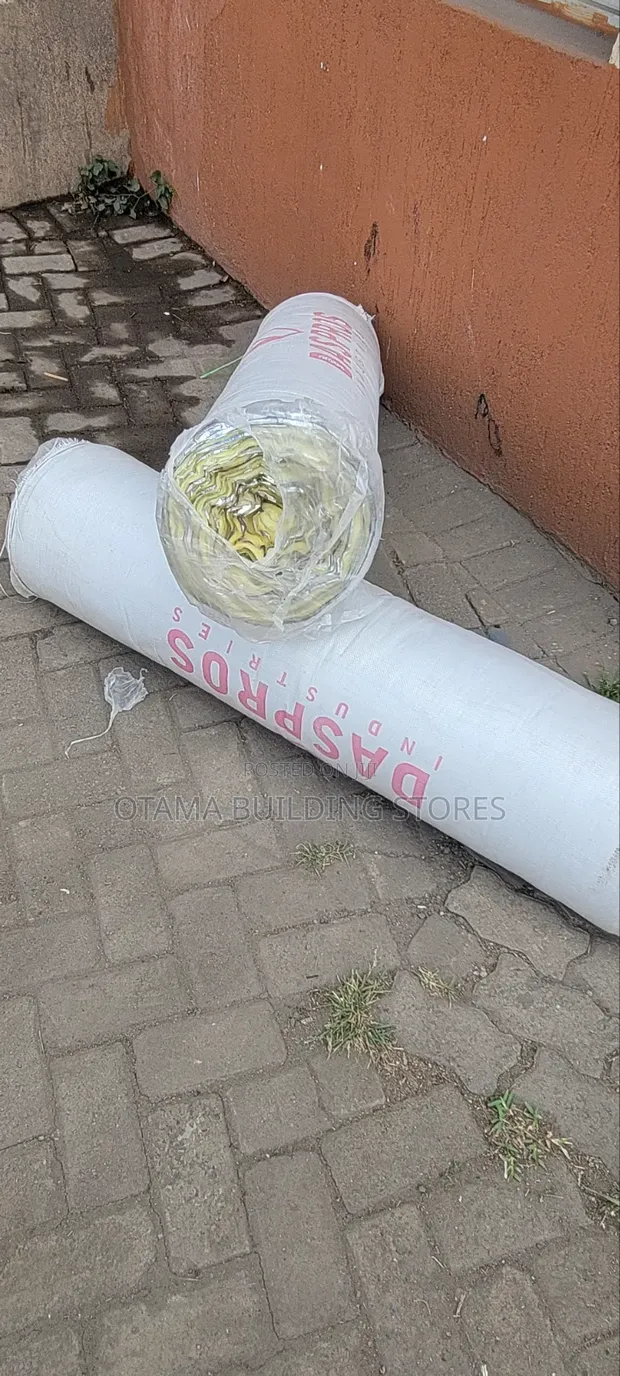 Fibreglass Insulation Roll - 1