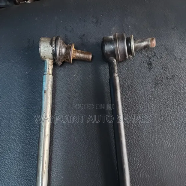 Stabilizer Links for Toyota Vanguard & RAV4 - 1
