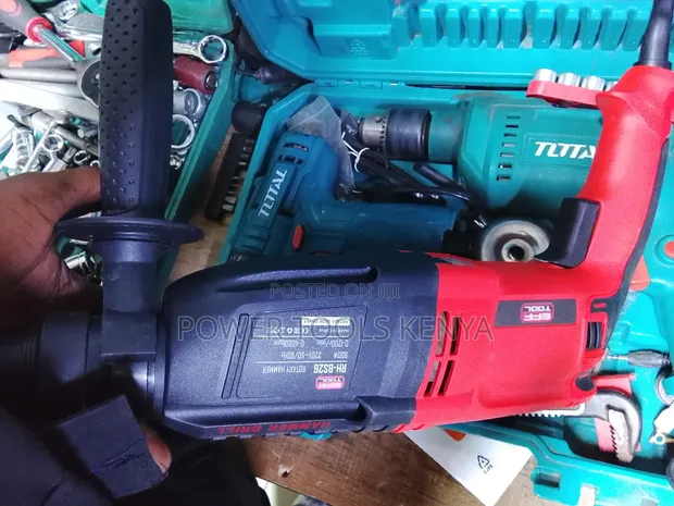 800W Rotary Hammer Drill - 1