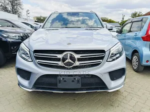 Mercedes-Benz GLE-Class 2017 Bluu