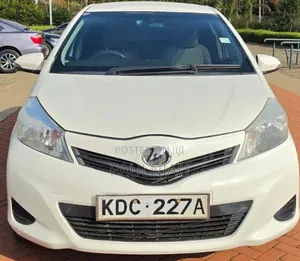 Toyota Vitz 2014