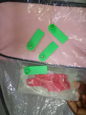 Strong-Flex Ear Tags