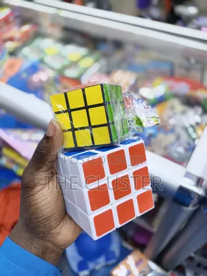 Rubik's Cube Mpya Kabisa