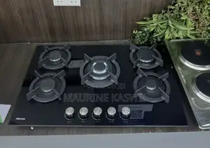 Hisense 75cm Hob ya Vichomeo 5 vya Gesi - Nyeusi