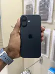 Apple iPhone 16 128GB Nyeusi - 1
