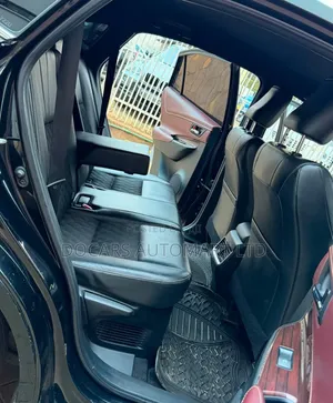 Toyota Harrier 2016 Nyeusi