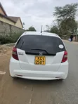 Honda Fit 2012 Nyeupe - 5