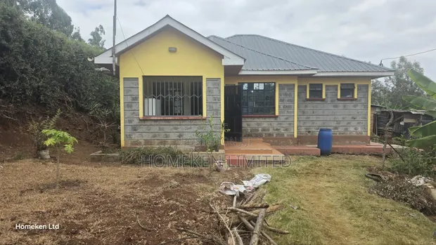 Bungalow ya Vyumba 3 Kibiku kwa Ajili ya Kukodisha - 1
