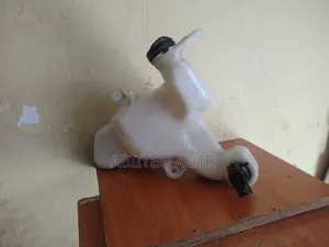 Toyota Land Cruiser 79 Series Wiper Washer Bottle with Pump