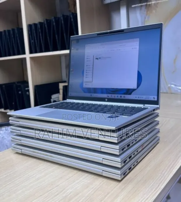 HP EliteBook 830 G9 Laptop 16GB RAM, 256GB SSD - 1