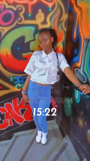 Mtaalamu wa Masoko na Huduma kwa Wateja - Miaka 3 ya Uzoefu
