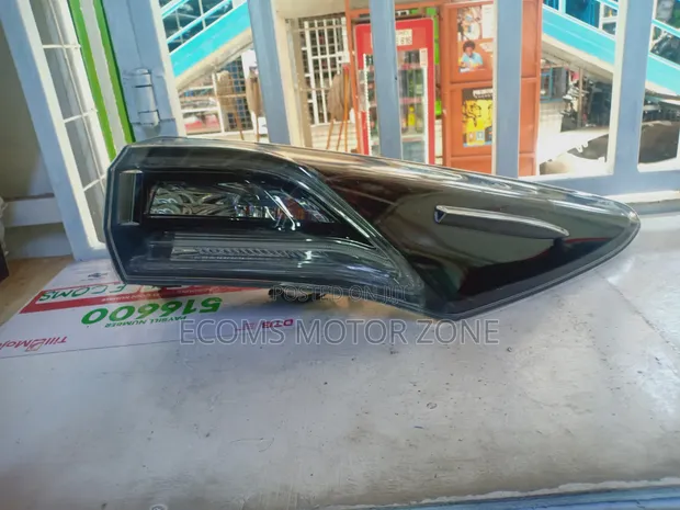 Toyota Harrier 2015 Tail Lights - 1
