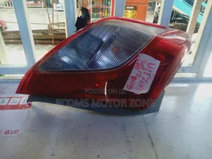 Taa ya Nyuma ya Toyota Vitz 2012