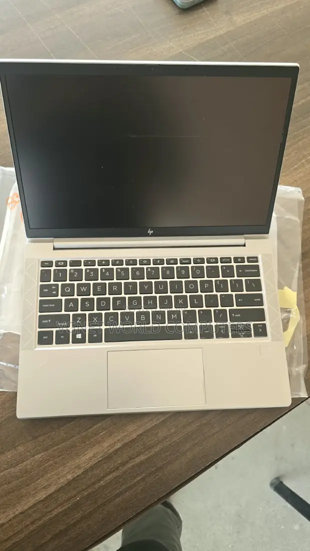 Laptop HP EliteBook 830 G7 - 16GB RAM, 512GB SSD, Intel Core i5 - 1