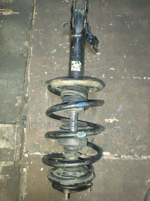 Nissan Wingroad Y11 Shock Absorber - 1