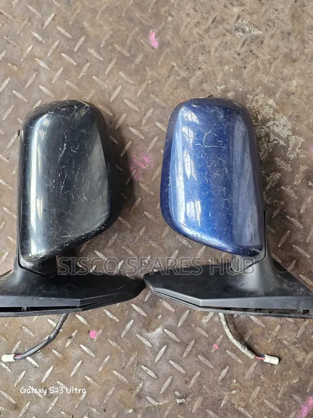 Toyota NZE/Fielder Side Mirror (2005) - 1