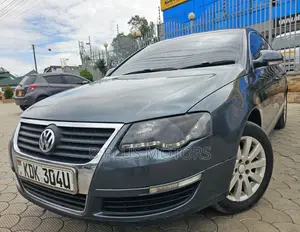 Volkswagen Passat 2011 Bluu