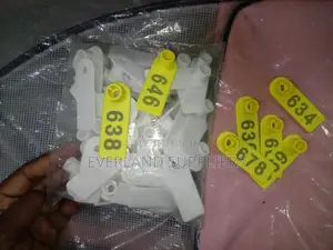 Everyday Field Ear Tags (Pack)