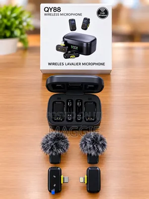 QY88 Wireless Microphone