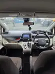 Toyota Sienta 2017 Hybrid - 2