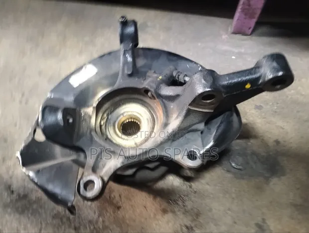 Toyota Probox Front Hub (2WD) - 1